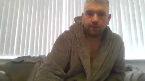 ch33ky85 online show from 10, 11, 2025