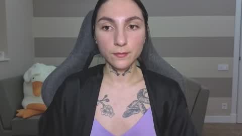 Snapshot of chabibiann chatting on 11, 11, 2025 Kate online show from 11, 11, 2025