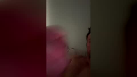 Snapshot of chacar123 chatting on 7, 4, 2026 2Play and play2 online show from 7, 4, 2026