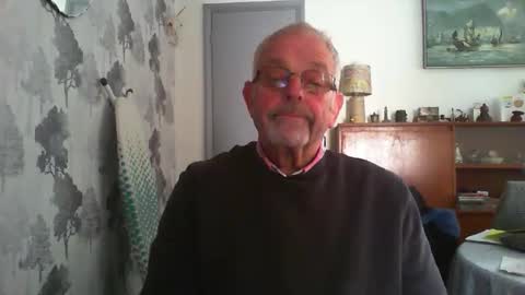 Snapshot of champers37 chatting on 13, 5, 2026 Champers online show from 13, 5, 2026