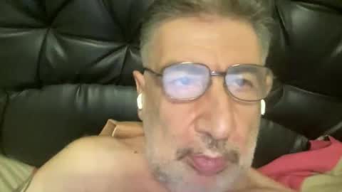 Snapshot of champsex305610 chatting on 17, 11, 2025 champsex305610 online show from 17, 11, 2025