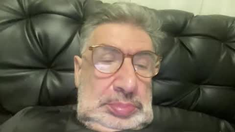 Snapshot of champsex305610 chatting on 30, 11, 2025 champsex305610 online show from 30, 11, 2025