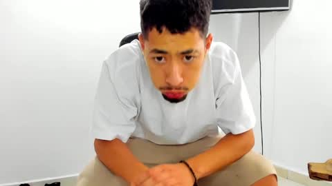 Snapshot of chandler_kenji chatting on 7, 5, 2026 Kenji online show from 7, 5, 2026