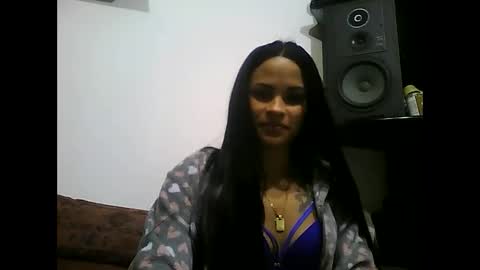 Laura online show from 5, 2, 2025