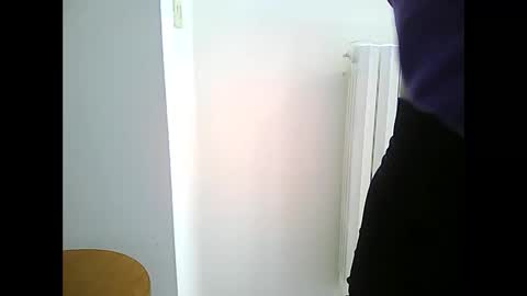 Laura online show from 9, 3, 2025