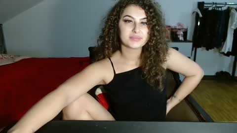 Stephanieblisss online show from 27, 2, 2025
