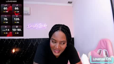 Snapshot of channel_brunette chatting on 16, 9, 2025 Chanel online show from 16, 9, 2025