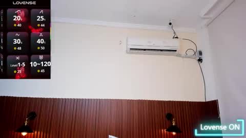 Snapshot of channel_brunette chatting on 29, 9, 2025 Chanel online show from 29, 9, 2025