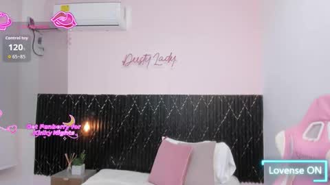 Snapshot of channel_brunette chatting on 6, 2, 2026 Chanel online show from 6, 2, 2026