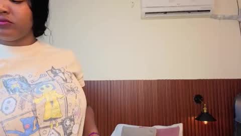 Snapshot of channel_brunette chatting on 16, 2, 2026 Chanel online show from 16, 2, 2026