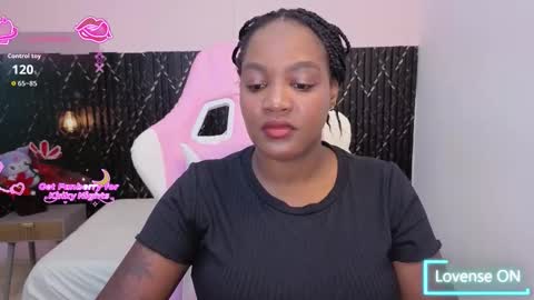 Snapshot of channel_brunette chatting on 17, 3, 2026 Chanel online show from 17, 3, 2026