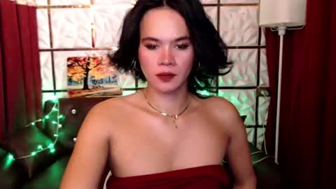 Snapshot of channel_maxine chatting on 18, 6, 2026 Rosette online show from 18, 6, 2026