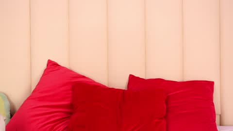 Channelangeless online show from 5, 2, 2025