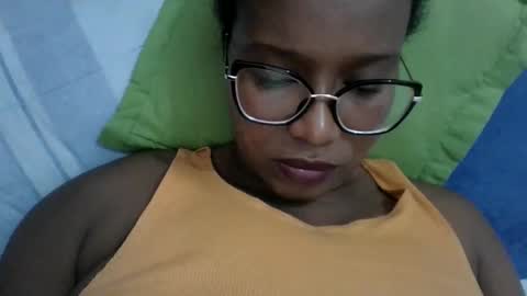 Snapshot of chantal99 chatting on 1, 2, 2026 chantal99 online show from 1, 2, 2026