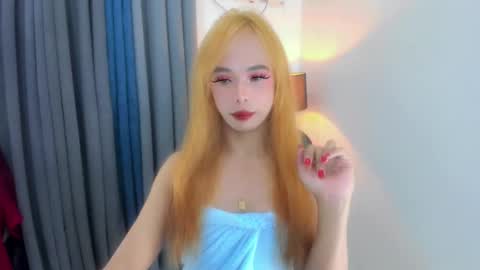 Snapshot of chantal_fuck chatting on 25, 9, 2025 chantal_fuck online show from 25, 9, 2025