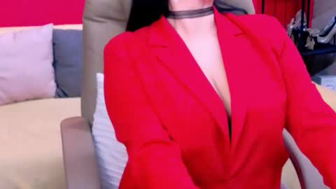 Snapshot of chantallovely chatting on 11, 10, 2025 The Queen online show from 11, 10, 2025