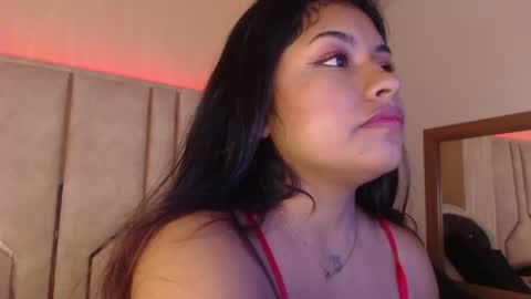 Snapshot of chantalpetit chatting on 28, 6, 2026 chantalpetit online show from 28, 6, 2026