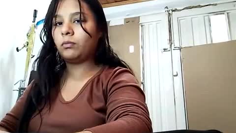 Snapshot of charis_21 chatting on 16, 1, 2025 charis 2 online show from 16, 1, 2025