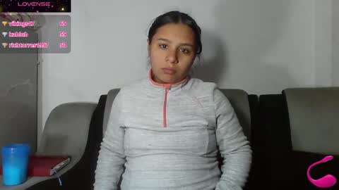 Snapshot of charis_21 chatting on 24, 1, 2025 charis 2 online show from 24, 1, 2025