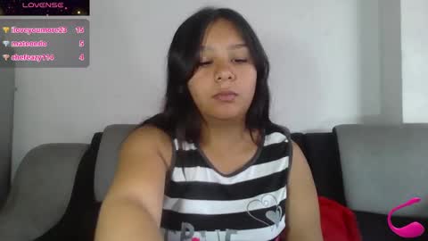 Snapshot of charis_21 chatting on 27, 1, 2025 charis 2 online show from 27, 1, 2025