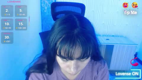Snapshot of charis_21 chatting on 9, 9, 2025 charis 2 online show from 9, 9, 2025