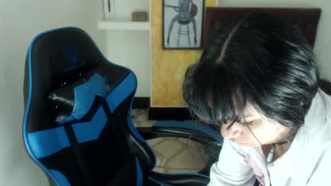 Snapshot of charis_21 chatting on 30, 9, 2025 charis 2 online show from 30, 9, 2025