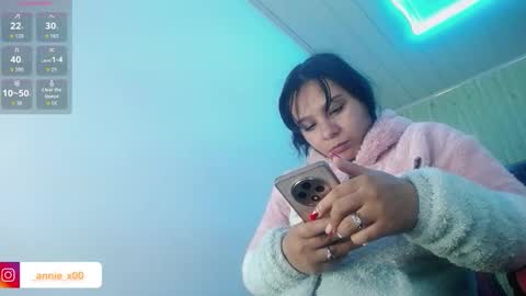 Snapshot of charis_21 chatting on 24, 10, 2025 charis 2 online show from 24, 10, 2025