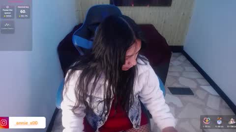 Snapshot of charis_21 chatting on 28, 10, 2025 charis 2 online show from 28, 10, 2025