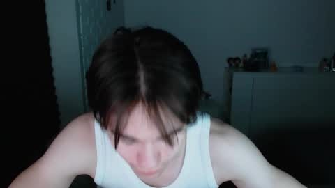 Snapshot of charleshanson69 chatting on 16, 10, 2025 charleshanson69 online show from 16, 10, 2025