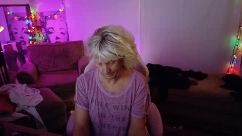 Snapshot of charli_girl chatting on 3, 12, 2024 Charli online show from 3, 12, 2024