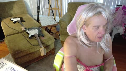 Charli online show from 7, 4, 2026