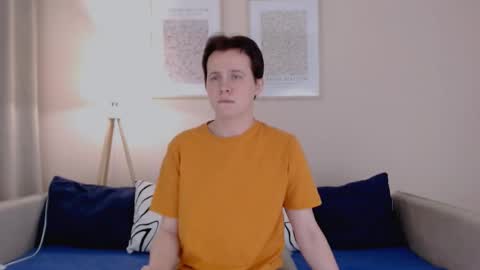 Charley online show from 2, 11, 2025