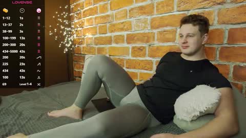 Charlie Smiley online show from 22, 12, 2025