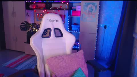 charlie online show from 16, 2, 2025