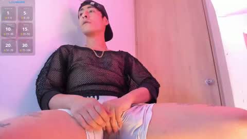 Charlie Marley INDEPENDENT MODEL online show from 17, 10, 2025