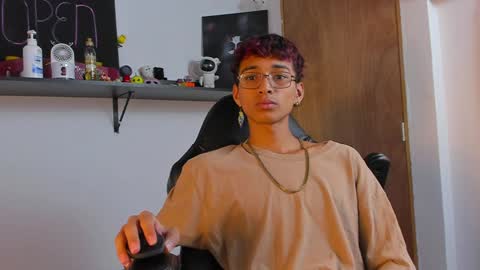 Charles Russo online show from 11, 12, 2024