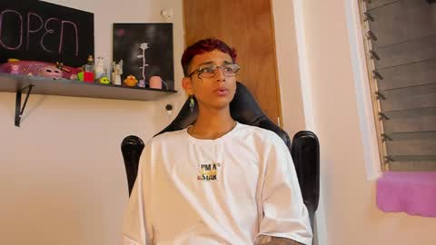 Charles Russo online show from 24, 12, 2024