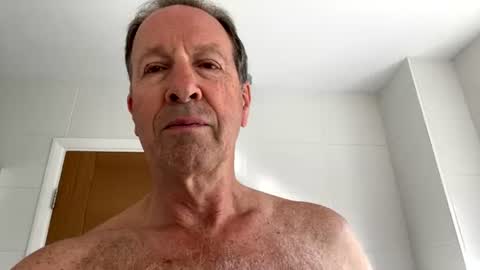 Snapshot of charlieg123 chatting on 16, 6, 2026 Gary online show from 16, 6, 2026