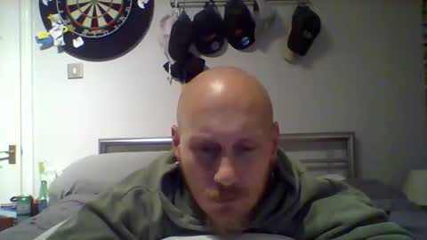 Snapshot of charliephandguest chatting on 12, 9, 2025 Charlie online show from 12, 9, 2025