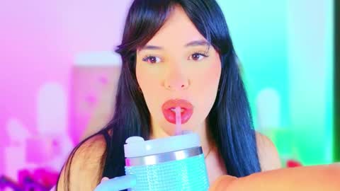 Snapshot of charlootteevans chatting on 23, 10, 2025 Charloott Evans online show from 23, 10, 2025