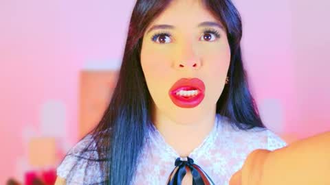 Snapshot of charlootteevans chatting on 2, 11, 2025 Charloott Evans online show from 2, 11, 2025