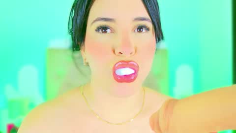 Snapshot of charlootteevans chatting on 27, 11, 2025 Charloott Evans online show from 27, 11, 2025