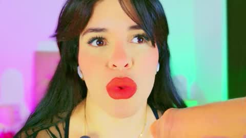 Charloott Evans online show from 21, 12, 2025