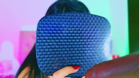 Charloott Evans online show from 4, 3, 2026