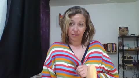 Snapshot of charlot_ponze chatting on 18, 1, 2025 charlott online show from 18, 1, 2025