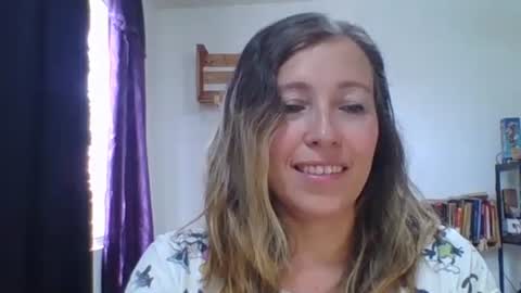 Snapshot of charlot_ponze chatting on 19, 9, 2025 charlott online show from 19, 9, 2025