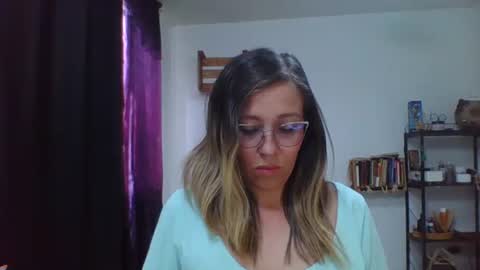 Snapshot of charlot_ponze chatting on 29, 9, 2025 charlott online show from 29, 9, 2025