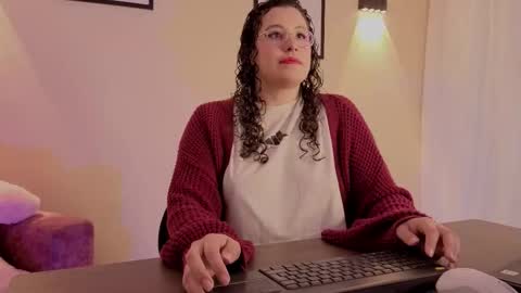 You honey online show from 17, 3, 2026