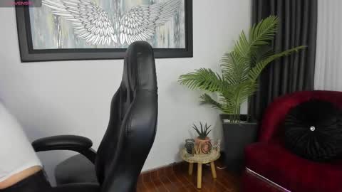 Charlote online show from 3, 3, 2025