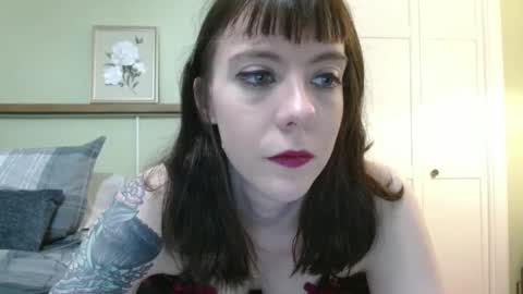 Charlotte online show from 20, 4, 2026